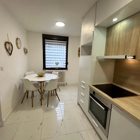 شقة Dedic With Garden *